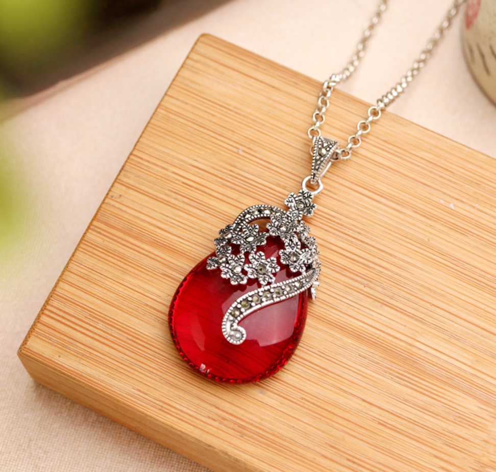 Chic S925 Green Agate Heart Pendant