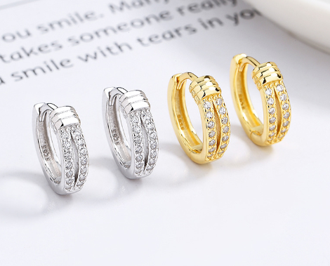 Sterling Knot Diamond Earrings - Chic Design