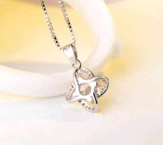 S925 Silver Four-Leaf Clover Charm Necklace