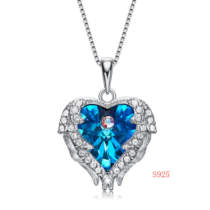 Elegant Heart Crystal Pendant Necklace