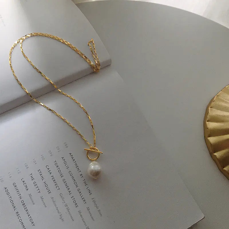 Elegant S925 Silver Baroque Pearl Necklace