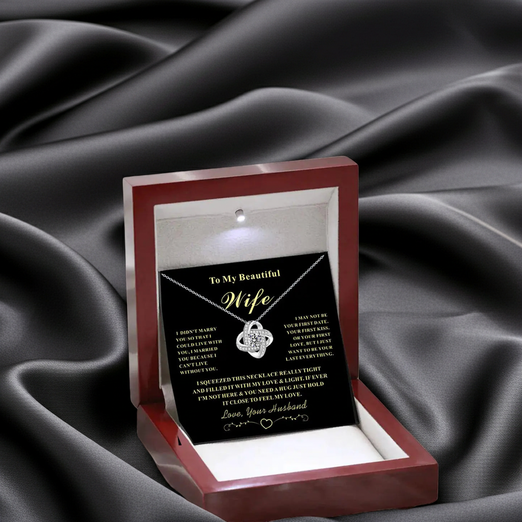 Elegant S925 Diamond Clover Pendant