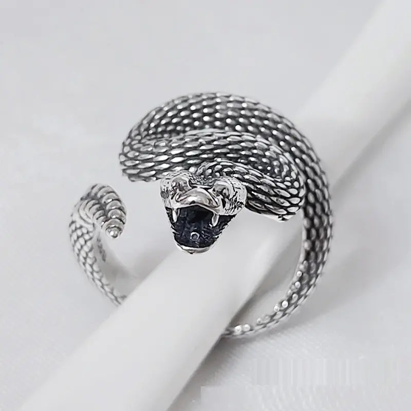 Sterling S925 Vintage Serpent Ring