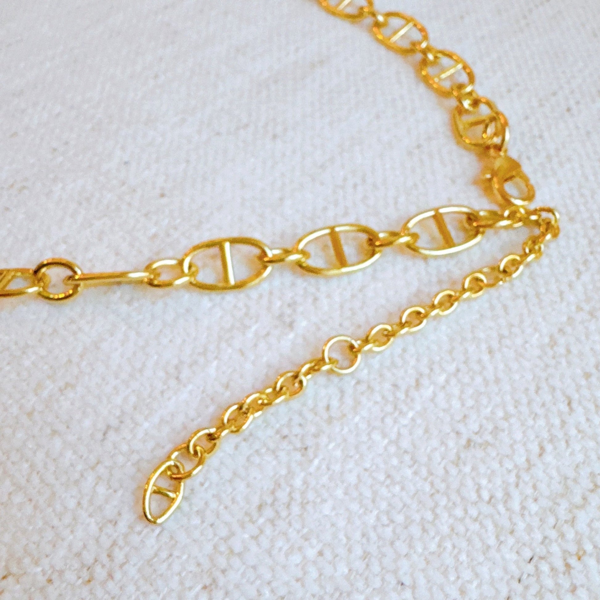 Golden Bit Linked Longer Chain Necklace - Silver Whisper