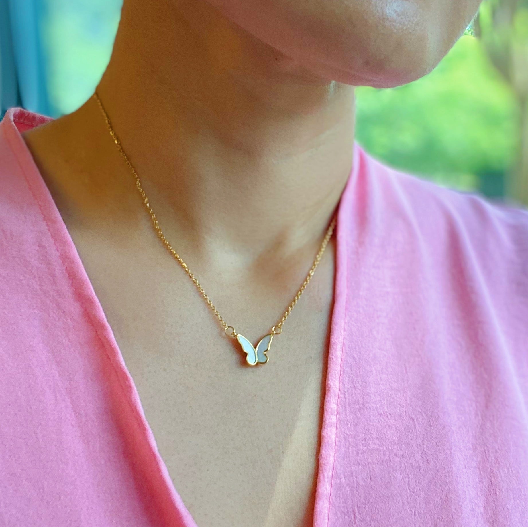 Golden Shell Butterfly Necklace - Silver Whisper