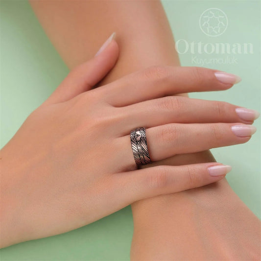 Linear double wedding rings - Silver Whisper