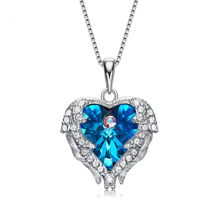 Elegant Heart Crystal Pendant Necklace