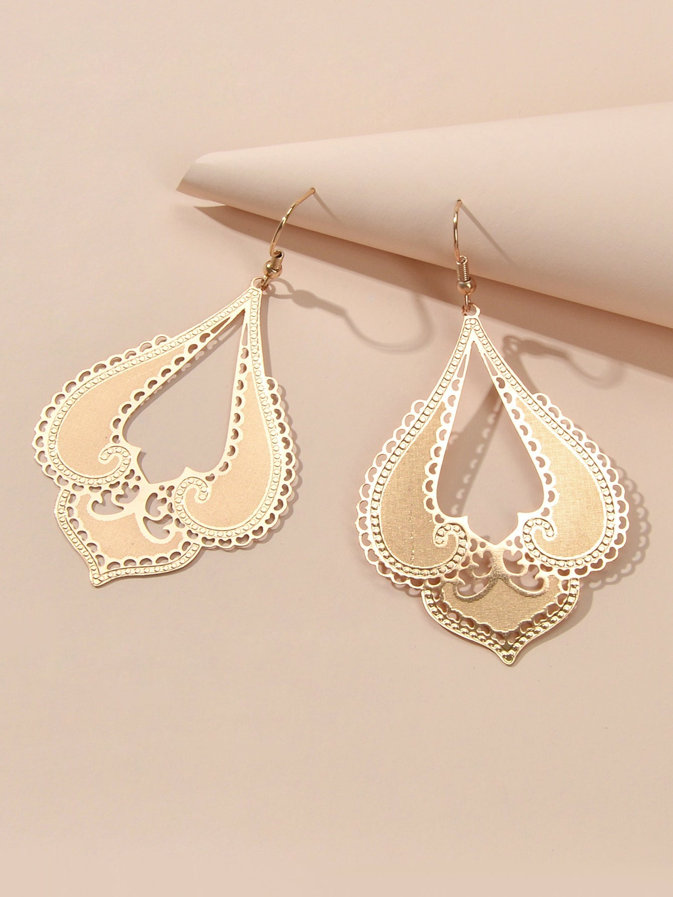 Retro Jewelry Gold Geometric Drop Chandelier Earring Wholesale Price Accessories - Silver Whisper