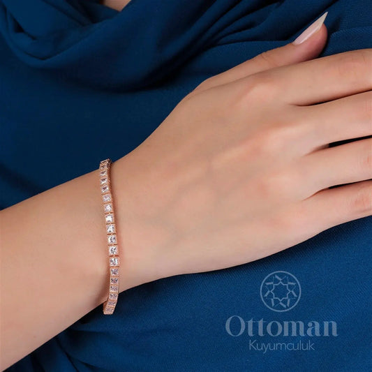 Rose Water Path Silver Bracelet - Silver Whisper