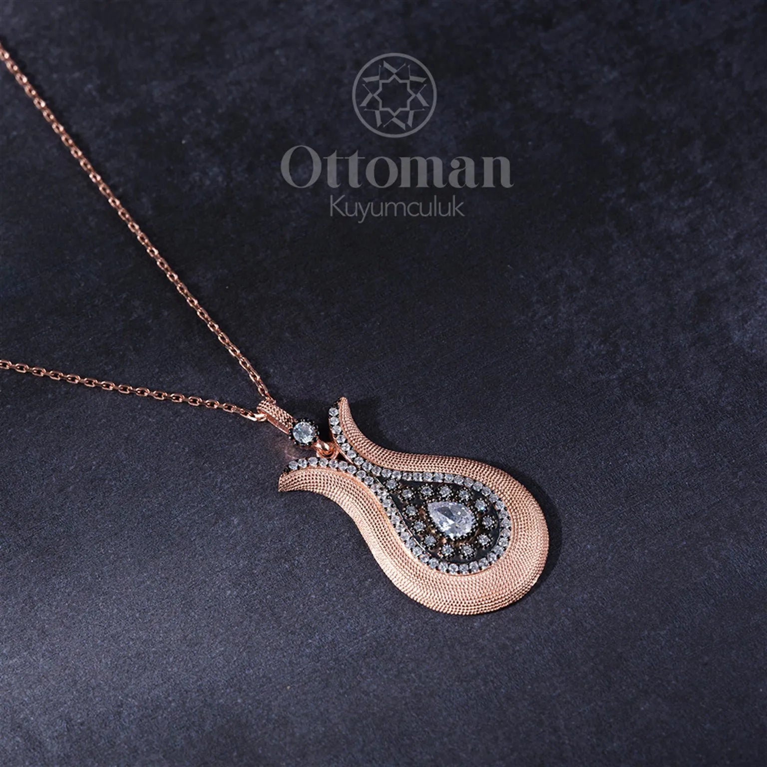 Tulip Ladies' Necklace Design - Silver Whisper